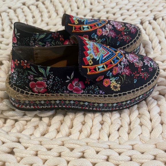 Johnny Was Multicolor Embroidered Espadrilles - Picture 2 of 6